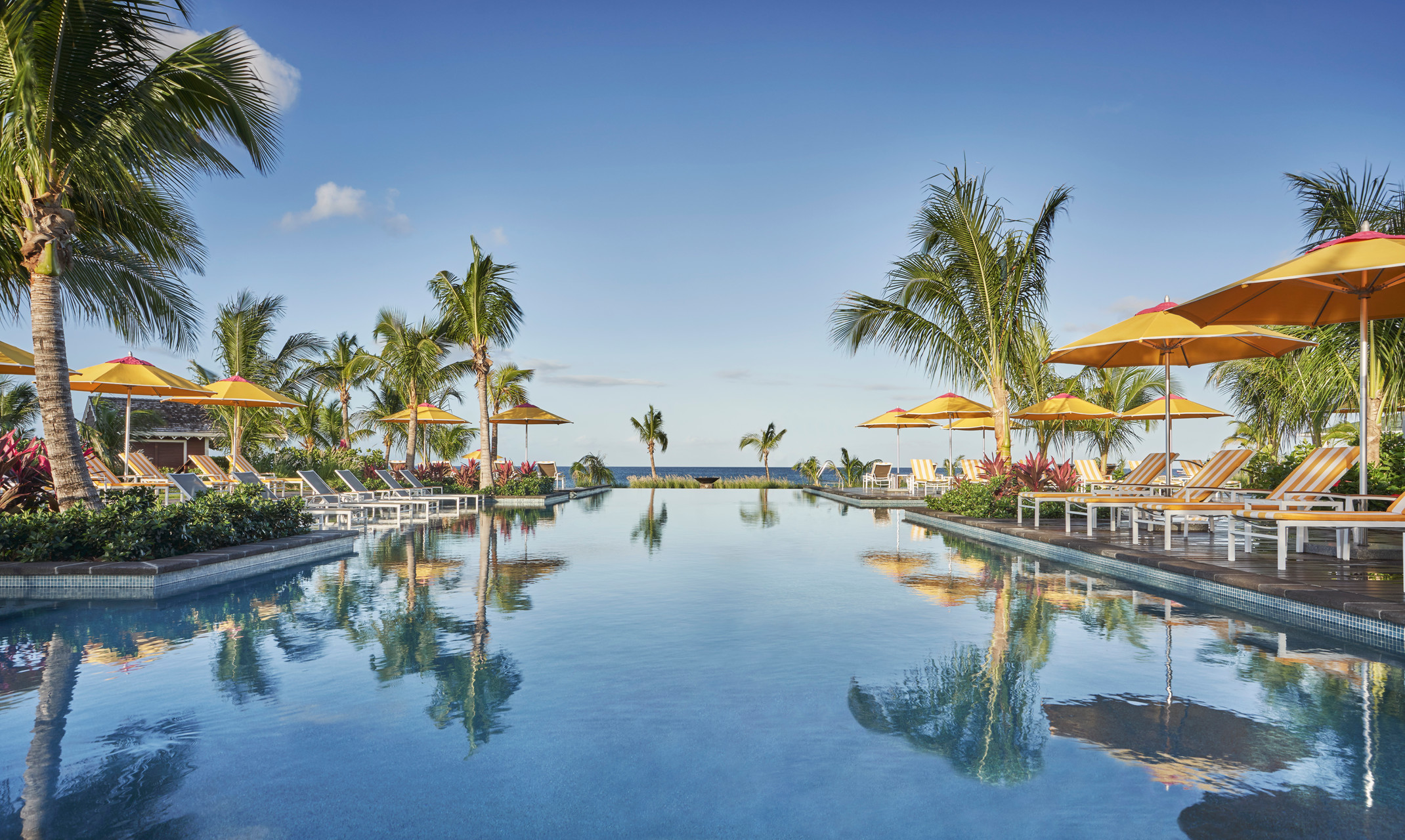 Four Seasons Resort Nevis pool